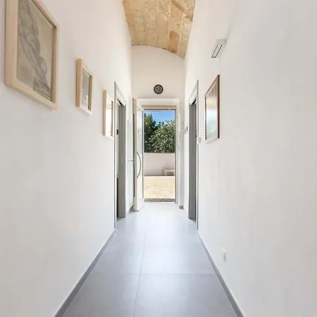 Queen By Perle Di Puglia Lecce